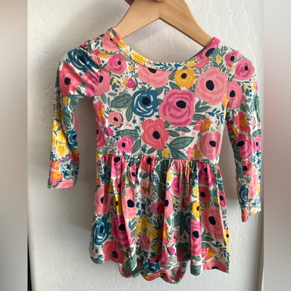 PLAY Little sleepies 12-18 floral dress